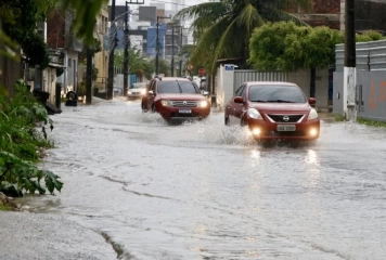 Alerta de temporais neste sábado
