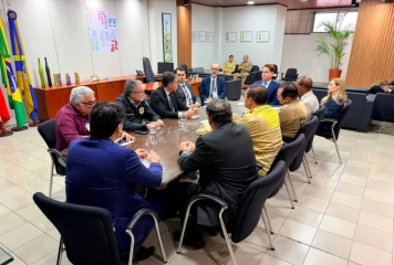 Reunião entre o secretário da Segurança e da Defesa Social da Paraíba e o presidente do TRE-PB