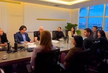 Cláudia Cabral, participando da primeira reunião do Fórum Permanente de Defesa da Causa Animal da Paraíba