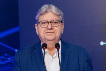 Candidato ao Senado João Azevêdo (PSB)