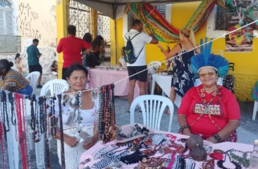 Circuito cultural na Feira de Artistas Pretas e Pretos