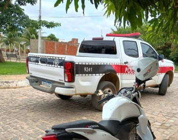 Motocicleta adulterada apreendida pela PM em Catolé do Rocha 