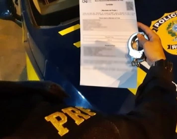 Cumprimento de mandado de prisão