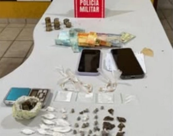 Material ilícito apreendido em ação da Polícia Militar