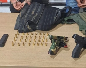 Armas e muniçoes apreendidas pela polícia militar em João Pessoa 