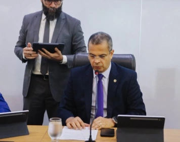 Deputado estadual Jutay Menezes