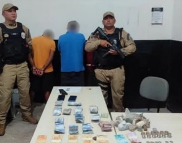 Prisão de dois homens por tráfico de drogas