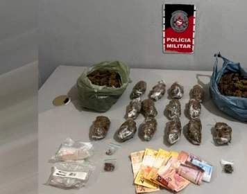 Prisão de dupla por tráfico de drogas