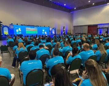 Capacitação de 400 agentes líderes em vendas da Azul Viagens