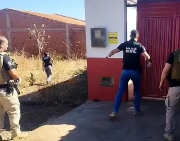 Ação integrada pela Polícia Militar e Polícia Civil 