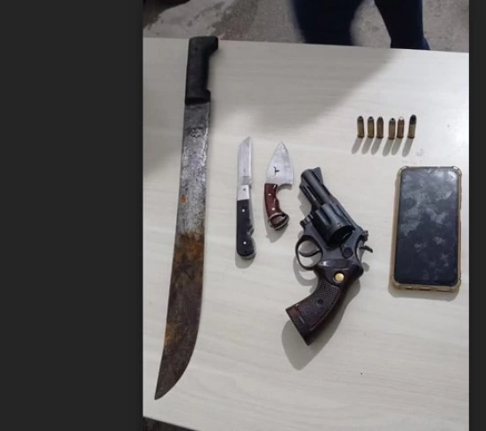 Homem é preso por ameaça e porte ilegal de arma em São José de Piranhas