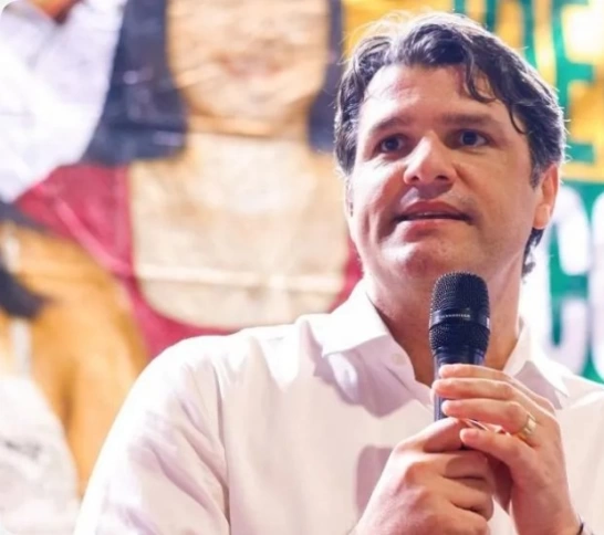 Léo Bezerra diz que ainda não conversou com Cícero sobre possível apoio a André Gadelha