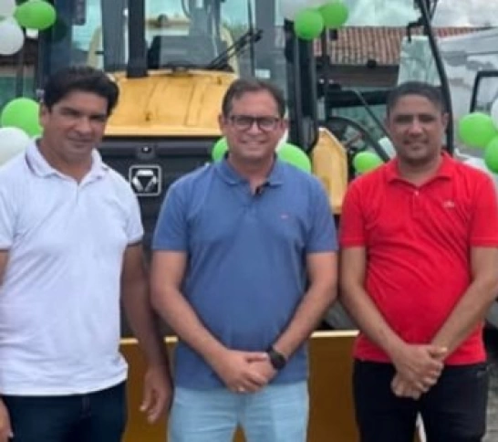 Lastro amplia frota municipal com novos veículos para Saúde e Infraestrutura