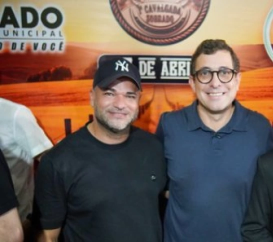 Gervásio Maia prestigia aniversário de Sobrado e destaca parceria com a gestão municipal