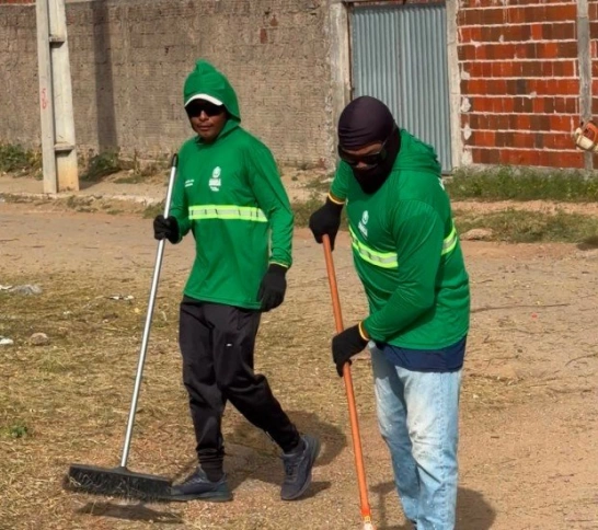 Prefeitura inicia mutirão de limpeza e promete chegar a todos os bairros de Sousa