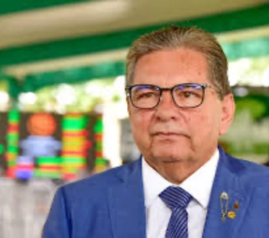 Adriano Galdino prega cautela enquanto partidos aliados aceleram disputa por espaço na chapa com Lucas Ribeiro