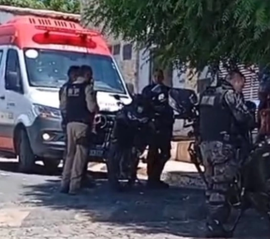 Bebê é encontrado morto com perfurações e pais são levados à delegacia em Patos