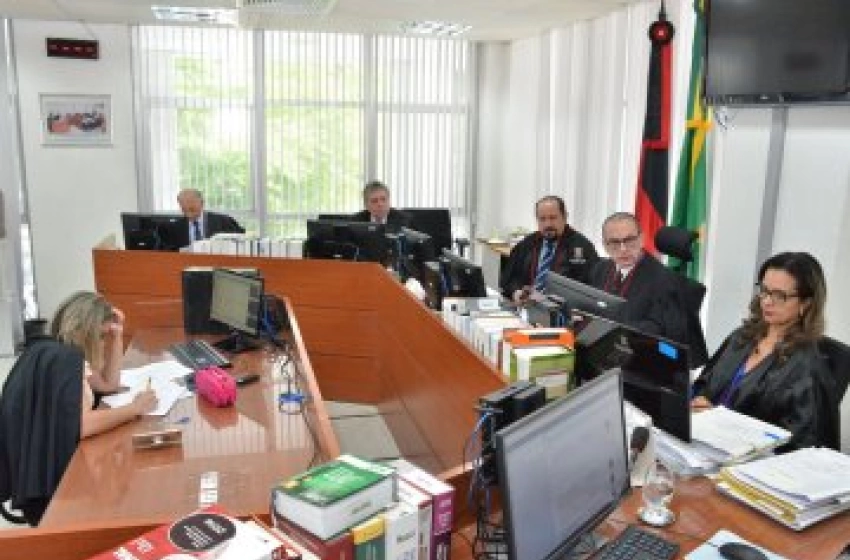 Imagem Sessão do TJ