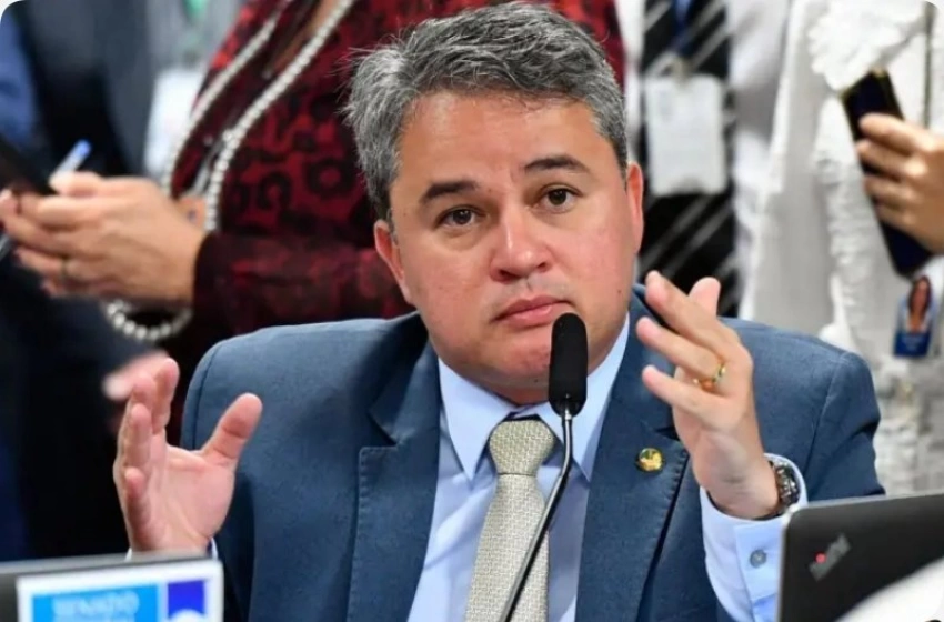 Imagem Senador, Efraim Filho