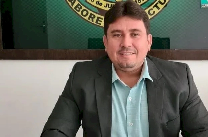 Imagem Chefe de Gabinete da Prefeitura de Sousa, Dr. Helder Carvalho