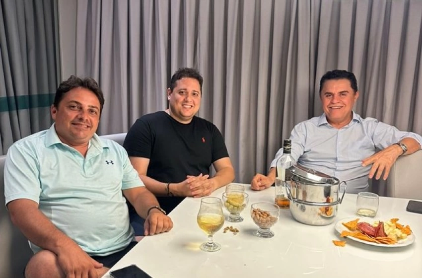 Imagem Novinho de Carlão, Wilson Santiago e Allan de Basto