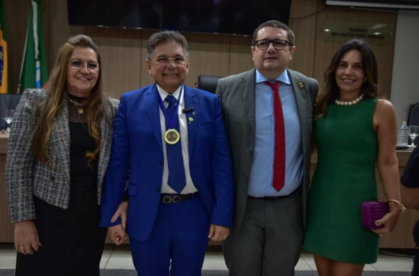 Imagem Homenagem ao presidente da Assembleia Legislativa da Paraíba (ALPB), Adriano Galdino