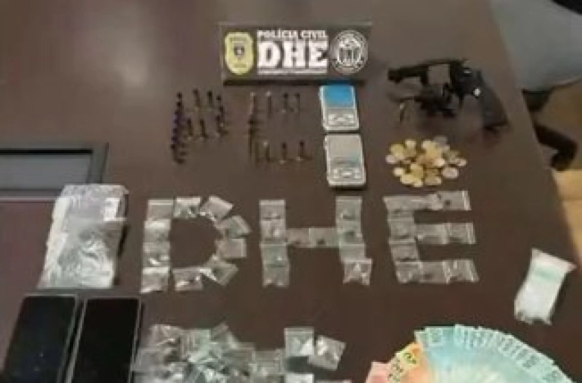 Imagem Material ilícito apreendido em ação da Polícia Civil, em Patos