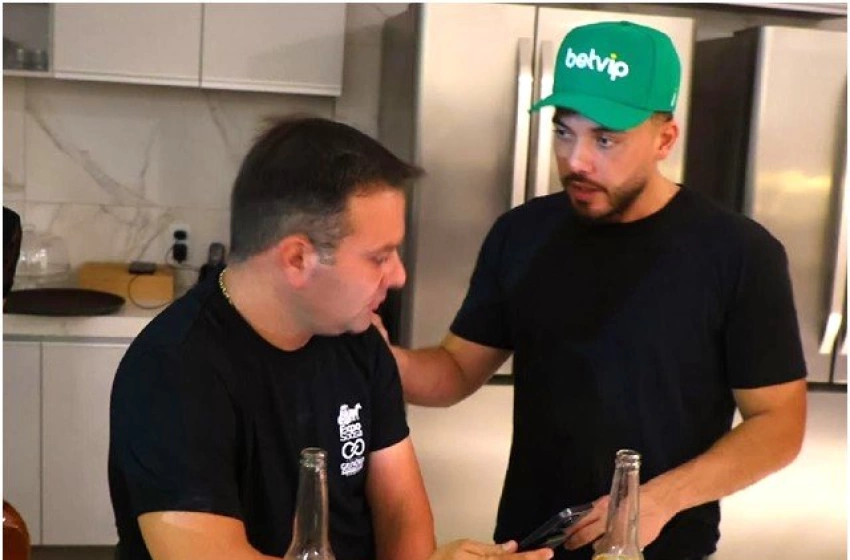 Imagem Thiago Cartaxo e o Cantor Wesley Safadão 