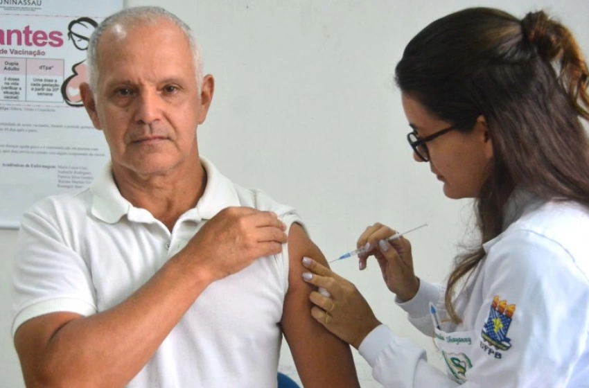 Imagem Idosos e demais grupos prioritários devem se vacinar contra Covid-19