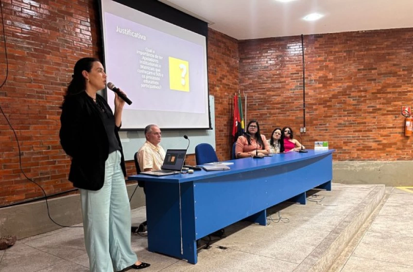 Imagem Pós-graduação com ênfase em Educação na Saúde