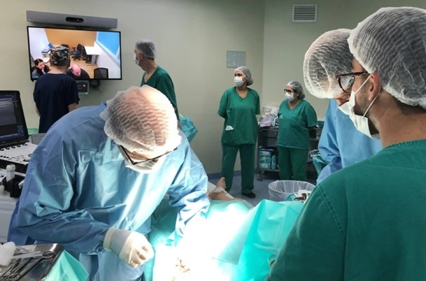 Imagem Cirurgia cardíaca pediátrica com teletransmissão em parceria com o InCor-SP