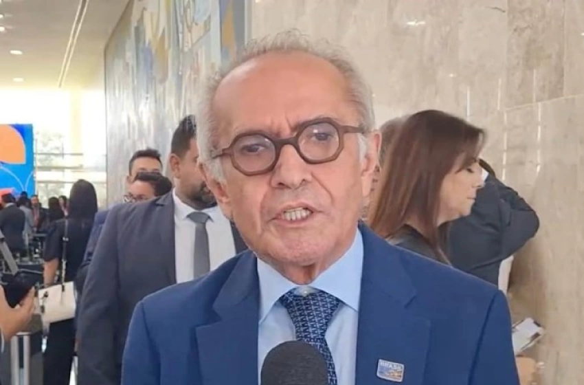 Imagem Prefeito Cícero Lucena, candidato à reeleição