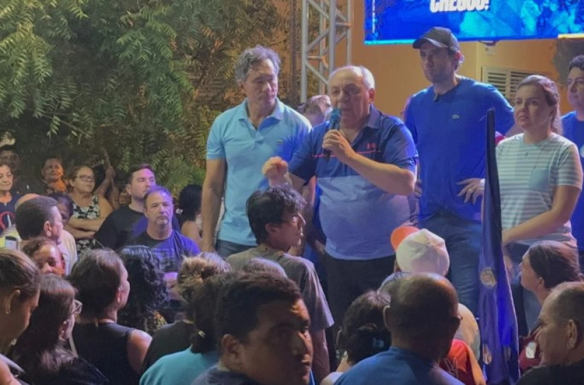 Imagem Presença de Dr. João Estrela, apoiando Dr. Gilbertão 