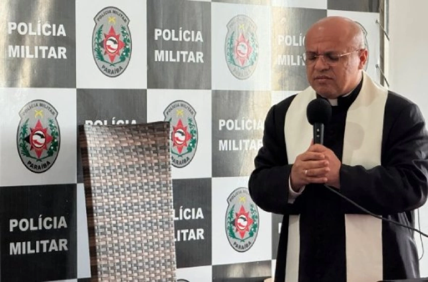 Imagem Capelão da PM, padre Cícero Salvador Vieira