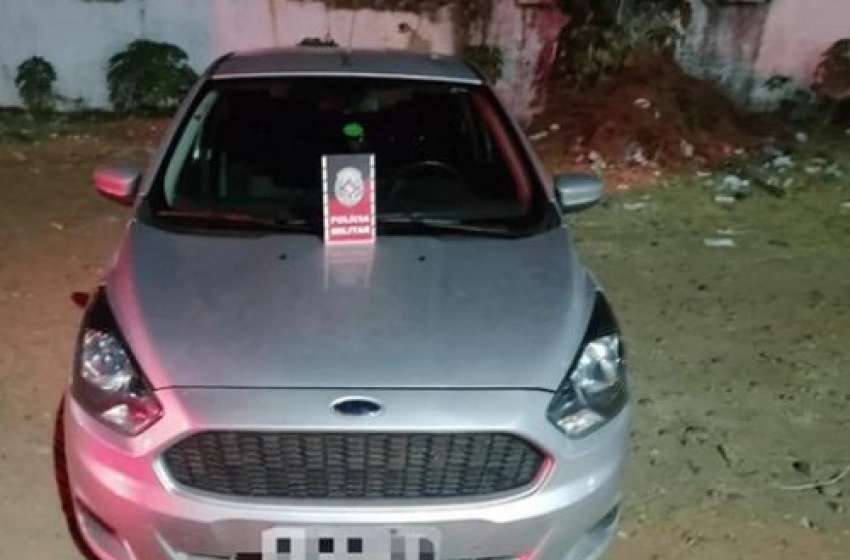 Imagem Veículo roubado em São José da Lagoa Tapada