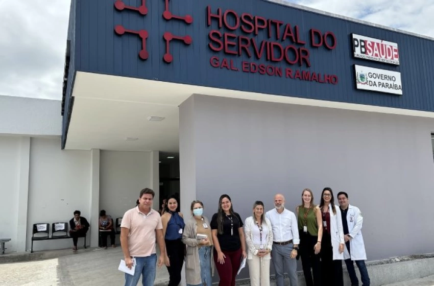 Imagem Visita da equipe do Hospital Moinhos de Vento