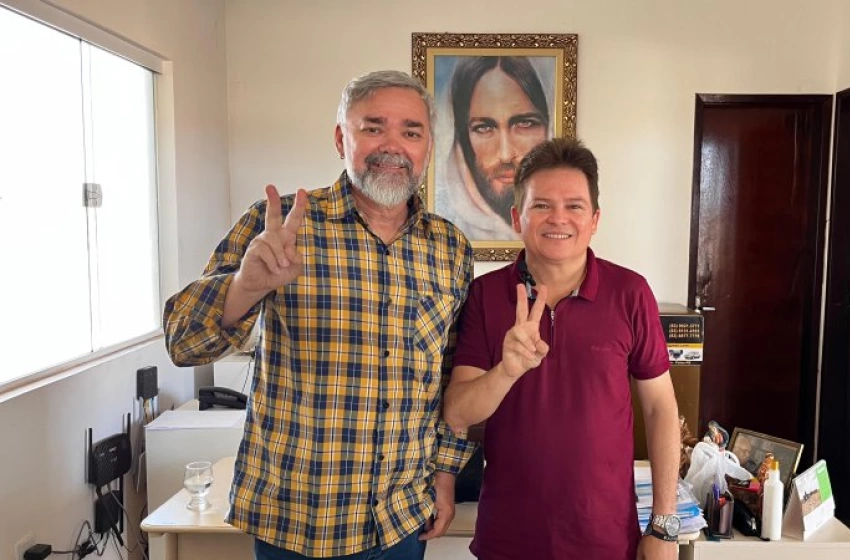 Imagem Ex-deputado Monaci Marques anuncia apoio a candidatura do vereador Misael Nóbrega