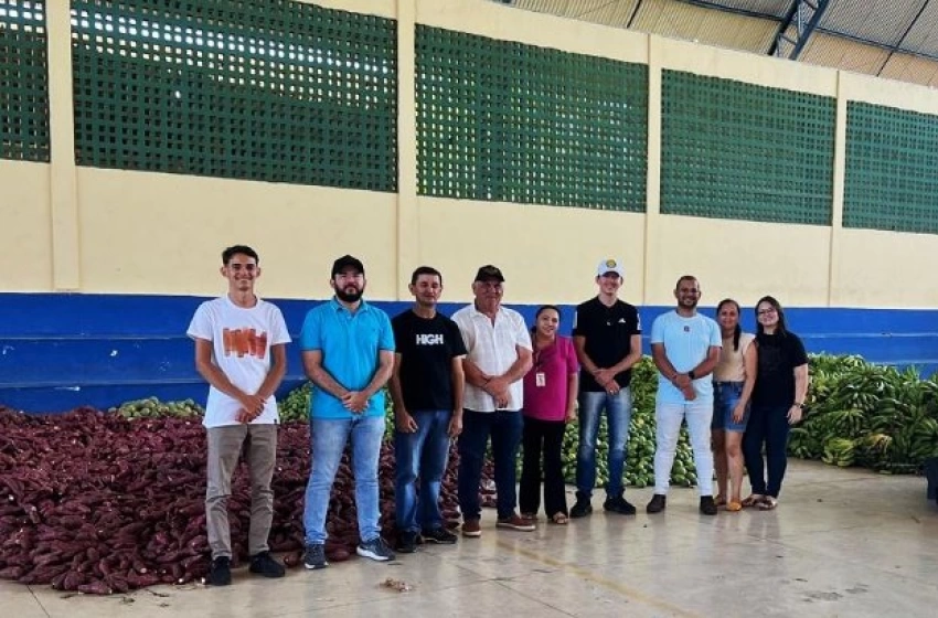 Imagem Entrega de alimentos adquiridos pelo PAA em São José da Lagoa Tapada 
