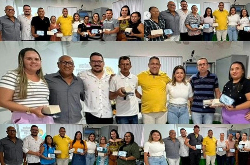 Imagem Agentes de Combate às Endemias e Comunitário de Saúde são beneficiados com novos smartphones, em Aparecida