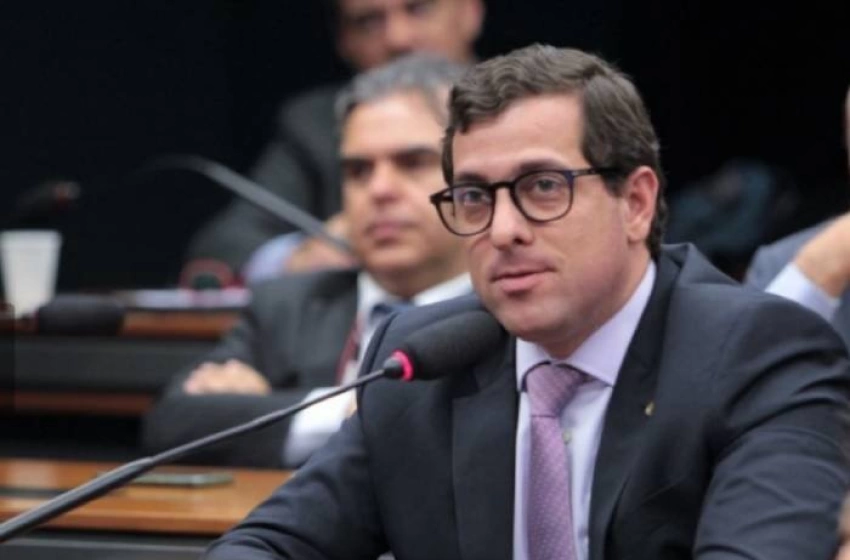 Imagem Deputado federal e líder do PSB na Câmara, Gervásio Maia