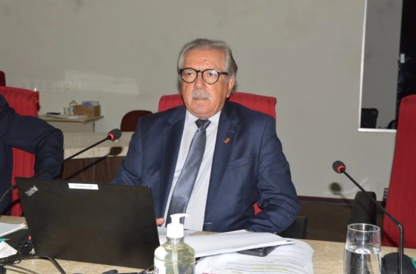 Imagem Conselheiro do TCE, Fernando Catão