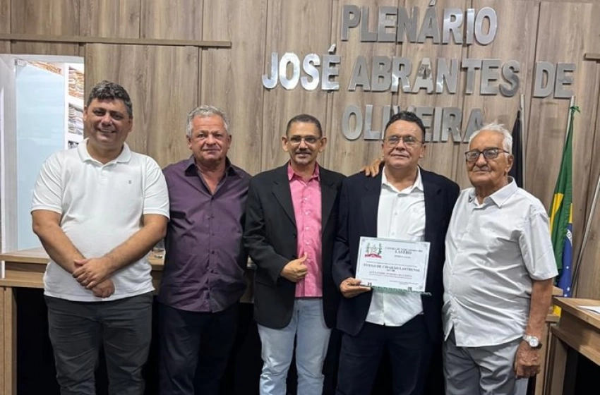 Imagem Alexandre, vice-prefeito de Víeurópolis