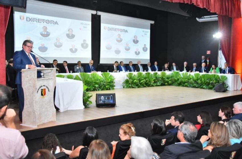 Imagem Mesa empossada no TCE/PB