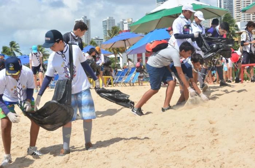 Imagem Ações do projeto Praia Limpa