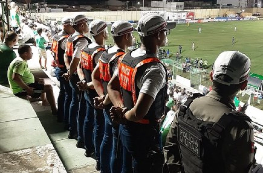 Imagem Policiamento durante evento esportivo