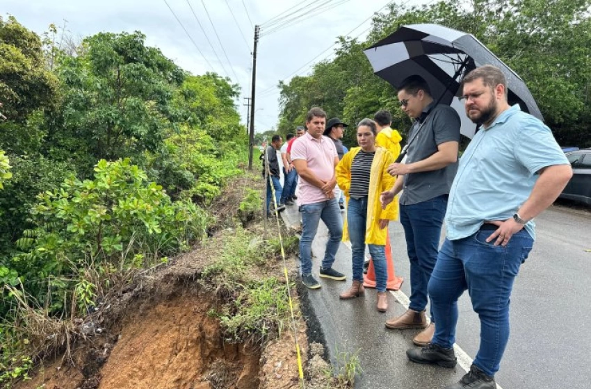 Imagem Ações de enfrentamento às chuvas com Comitê de Crise