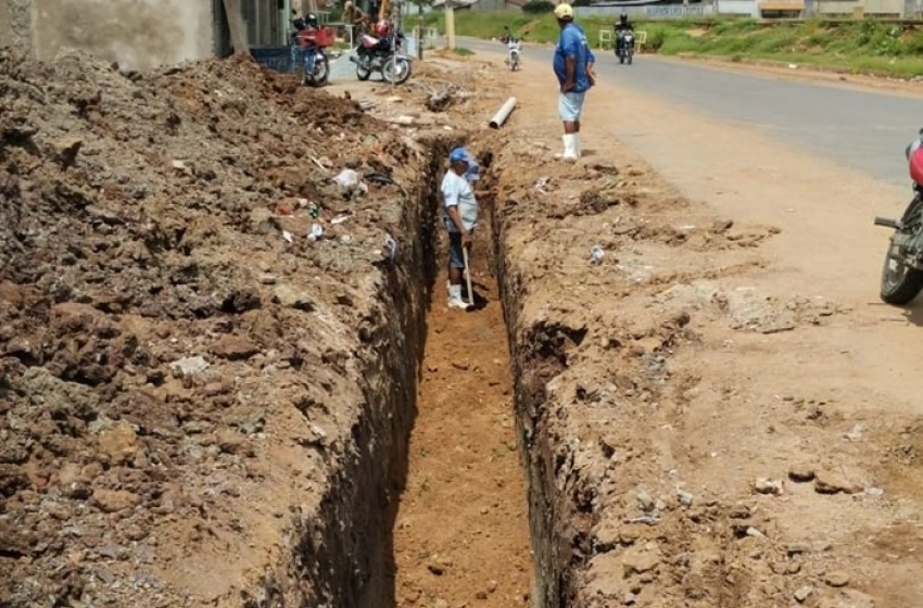 Imagem Extensão de rede de esgoto no bairro Frei Damião, em Sousa