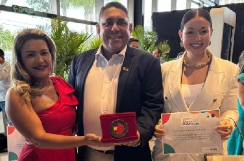 Imagem Aparecida conquista selo ouro por 100 % de crianças alfabetizadas na idade certa 