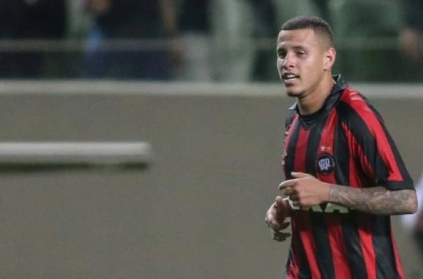 Imagem Contratação do lateral-esquerdo Sidcley