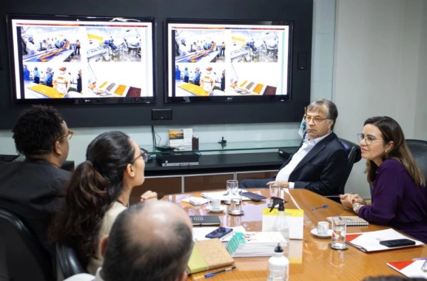 Imagem Discussão sobre ações para Primeira Infância